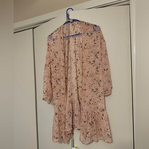 Pretty pink print with gold accents, light open front kimono
